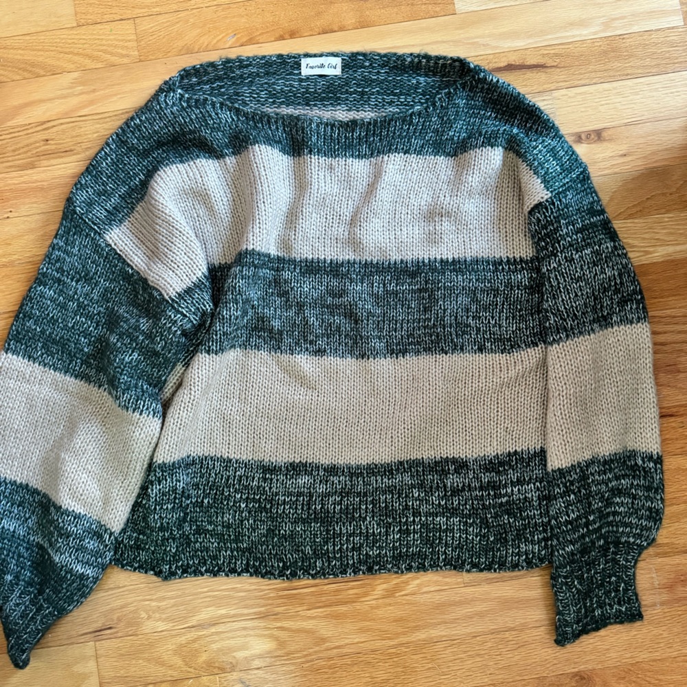 oversized hoodie size s never worn